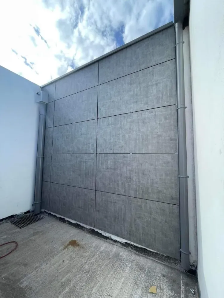 bardage metallique etang sale